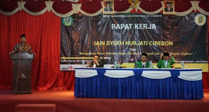 Rektor IAIN Cirebon: Aktifis Organisasi Mahasiswa Wajib Berprestasi