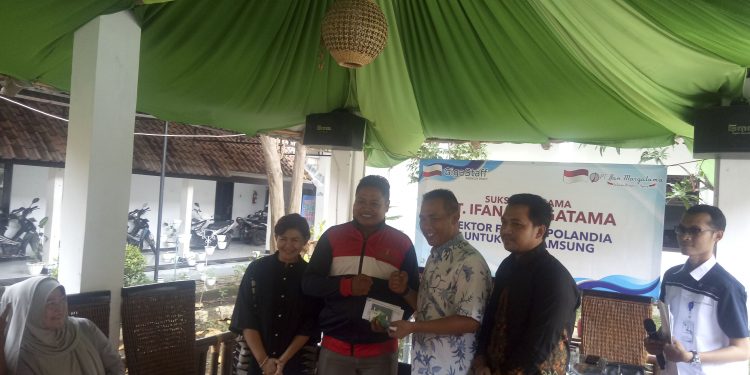 Disnaker Kota Cirebon Lepas PMI Ke Polandia