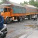 Jalur Pantura Indramayu Berlubang Ancam Pengguna Kendaraan