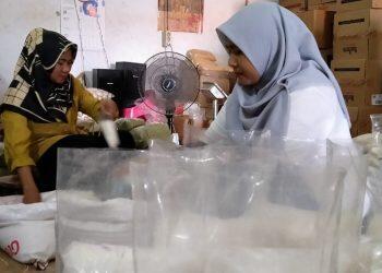Stok Gula Pasir di Perum Bulog Indramayu Kosong