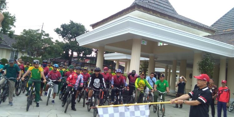 Bupati Majalengka Apresiasi Kegiatan Gowes Dalam Rangka HPN 2020
