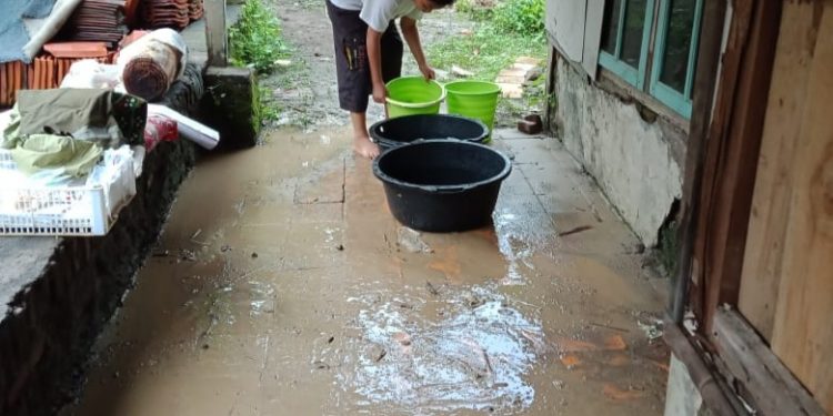 Pasaleman Dilanda Banjir Akibat Rusaknya Hutan dan Pendangkalan Sungai