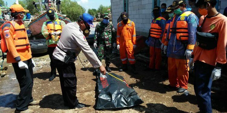 Tenggelam Saat BAB, Firman Ditemukan Meninggal