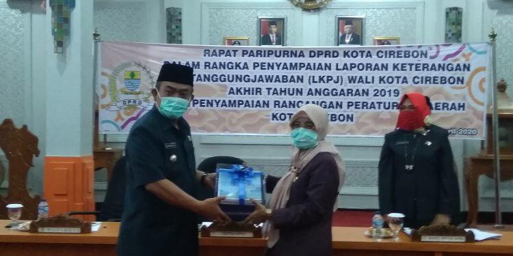 Walikota Cirebon Ajukan Dua Reperda ke DPRD