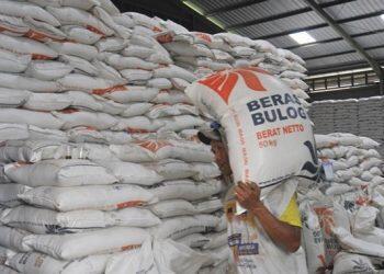 Stok Beras di Bulog Cirebon Aman Hingga 10 Bulan Kedepan