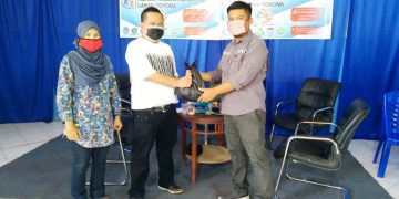 Peduli Kinerja Wartawan, Aliansi Komunitas Sosial Berikan Kadeudeuh