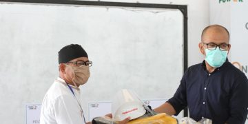 Cirebon Power Donasikan APD untuk Garda Depan Perangi Covid-19