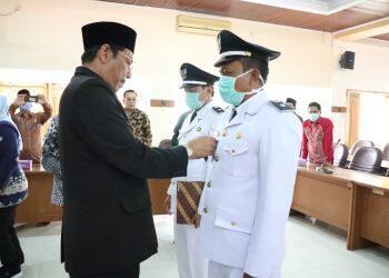 Plt Bupati Indramayu Lantik Kuwu Singajaya dan Mundakjaya