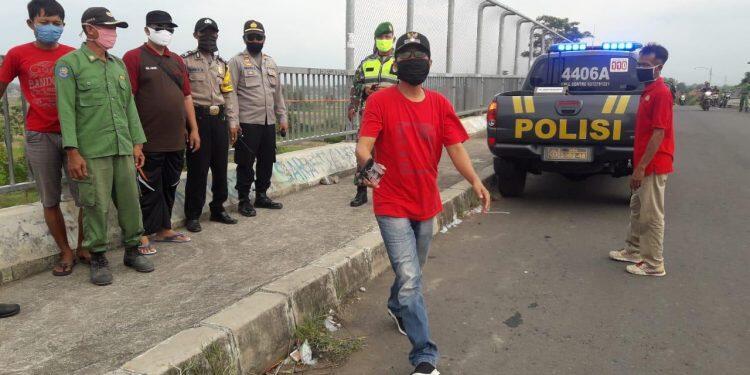 Cegah Penyebaran Covid-19, Pemdes Tegalaren Bersama Polsek Ligung Sepakat  Larang Fly Over Dijadikan Ajang Ngabuburit