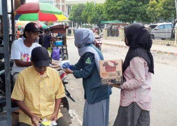 ISNU, IPNU & IPPNU Kecamatan Gegesik Bagi-bagi Masker Gratis