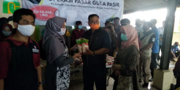 Stabilkan Harga Gula, DPKUKM Gelar Operasi Pasar
