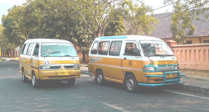 Selama Pandemi Corona Pendapatan Supir Angkot di Majalengka Menurun Drastis