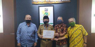 PALSMAK Salurkan Donasi Rp10 Juta Perangi Covid-19