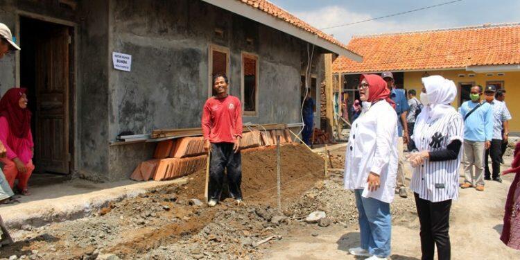 Warga Relokasi Desa Cipakem Butuh Air dan Listrik