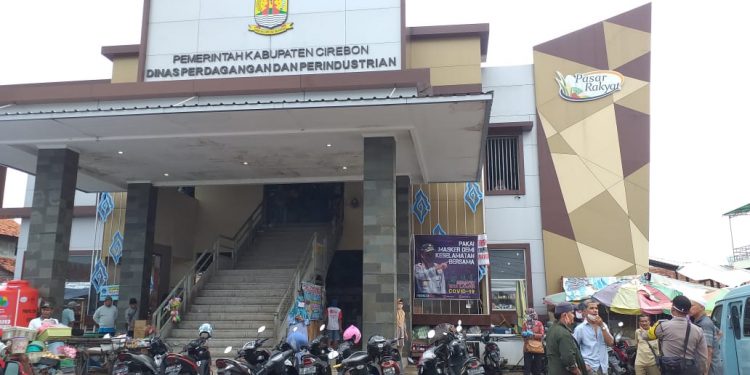 Pasar Sumber Ditutup, Pedagang Dukung Langkah Pemerintah