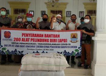 REI Cirebon Salurkan Bantuan 200 APD ke Pemkab Cirebon