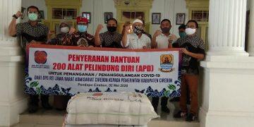 REI Cirebon Salurkan Bantuan 200 APD ke Pemkab Cirebon