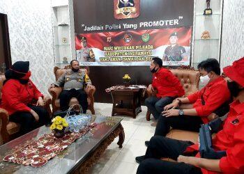 Bendera Partai Dibakar, Kader PDIP Indramayu Desak Polri Tangkap Pelaku Pembakaran