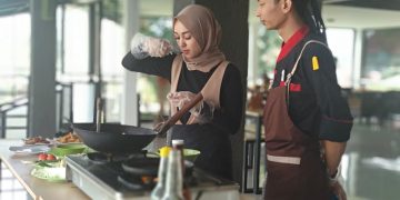Selebgram Yanisa Kolaborasi Memasak di Agra Food Station