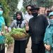 Rumah Pangan KWT Dwi Arum Panen Perdana Sayuran