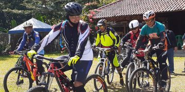 Goday, Bersepeda Sambil Promosi Wisata Kuningan