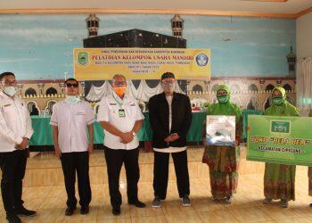 16 Kelompok Usaha Mandiri Dapat Pelatihan Bersumber DBHCHT