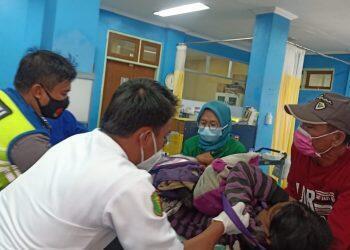 Anggota Polsek Kandanghaur