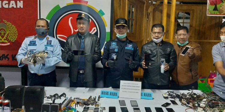 Lapas Kuningan Digeledah Ratusan Satgas Kemenkumham