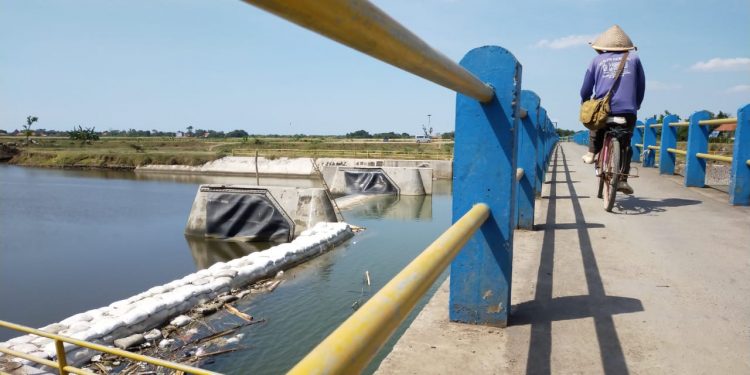 Kembali Jebol, Kualitas Karet Bendungan Tawangsari Dipertanyakan