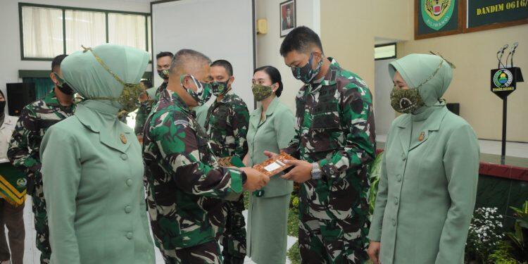 Pucuk Pimpinan Kodim 0620/Kab. Cirebon Berganti