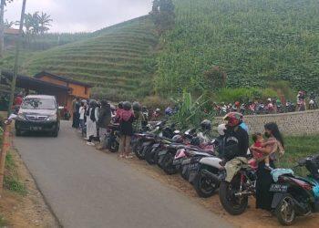 Kembali Dibuka, Objek Wisata Lawang Saketeng Argapura Diserbu Pengunjung