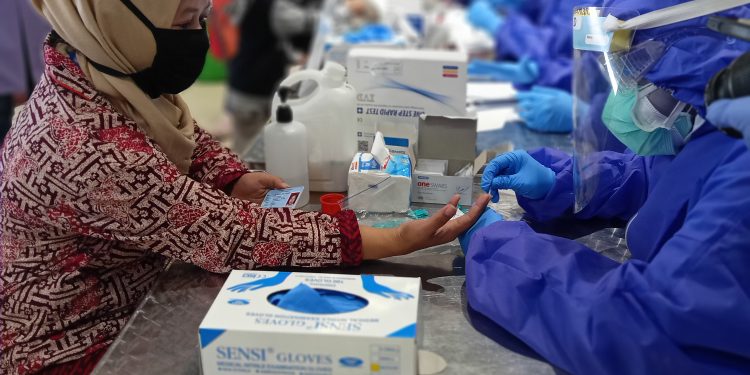 Hadapi Covid-19, Dinkes Sewa Hotel dan Rekrut Tenaga Medis