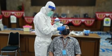 Puluhan Anggota DPRD Kota Cirebon di Swab