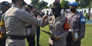 Lima Anggota Polresta Cirebon Raih Kenaikan Pangkat