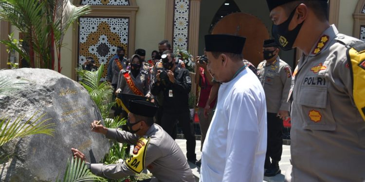 Kapolda Jabar Resmikan Masjid Jami Syarif Hidayatullah di Aspol Kaliwadas