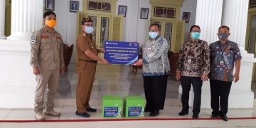 Pemkab Cirebon Terima Bantuan Sembako dan Masker dari BI