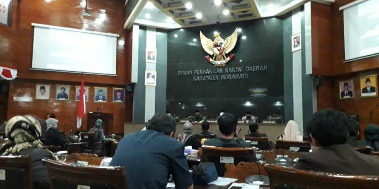 Plt Bupati Sampaikan Nota Penjelasan APBD Perubahan 2020