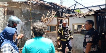 Ditinggal Masak Rumah Terbakar