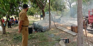 Pihak Shoetown Ikut Berkontribusi Perbaiki Jalan Rusak