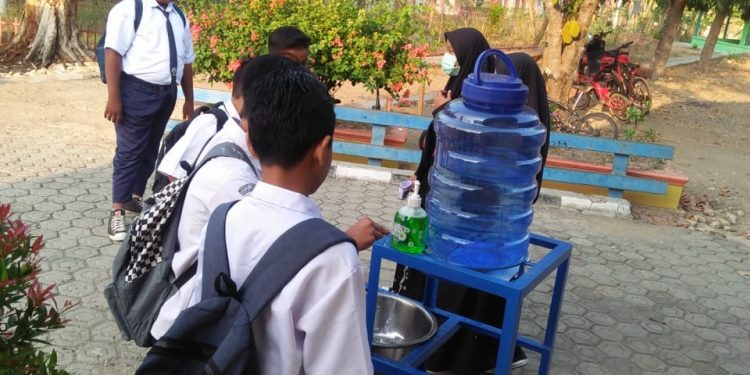Cegah Kerumunan Siswa, SMPN 1 Ligung Larang Pedagang Berjualan di Sekitar Sekolah