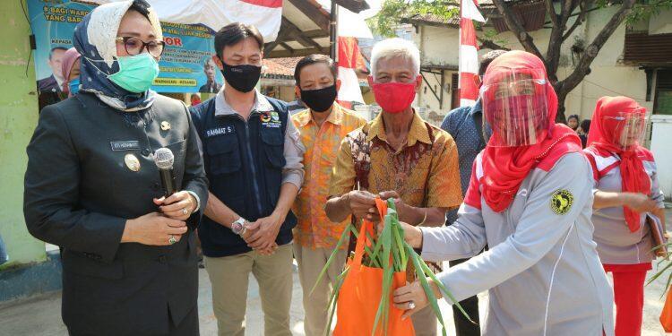Baksos Hasil Kebun, Wawali Apresiasi Paguyuban Campur Sari