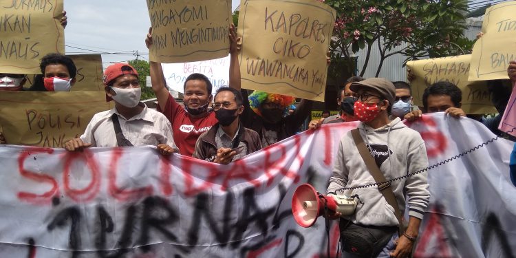 Jurnalis Cirebon Raya Gelar Aksi Solidaritas Anti Kekerasan