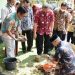Bupati Lakukan Peletakan Batu Pertama Pembangunan Masjid Al Falah