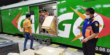 Rail Express dan Blue Bird Jalin Kerjasama Layanan Kirim Barang