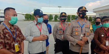 Kapolres Majalengka Sidak Pabrik Shoetown, Cek Langsung Penerapan Protokol Kesehatan
