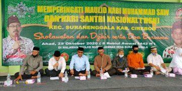 Ribuan Warga Suranenggala Peringati Maulid Nabi dan Hari Santri Nasional