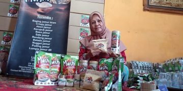 Tembus Pasar Internasional, Jamur Cryspi Buatan Rumahan asal Kab. Cirebon Dilirik e-Commerce Alibaba