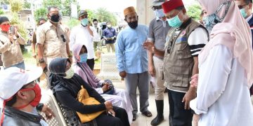 Uu Ruzhanul Tinjau Lokasi Banjir Bandang di Garut