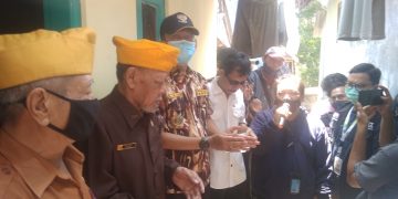 Hari Pahlawan, YANU Renovasi Rumah Salah Satu Pejuang