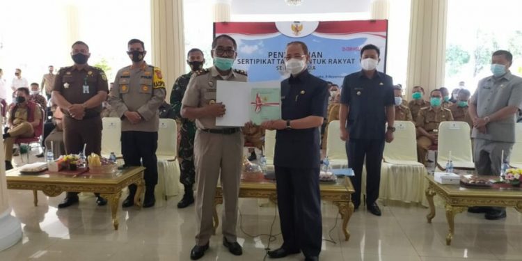 BPN Majalengka Bagikan 14.000 Sertifikat Tanah untuk Masyarakat